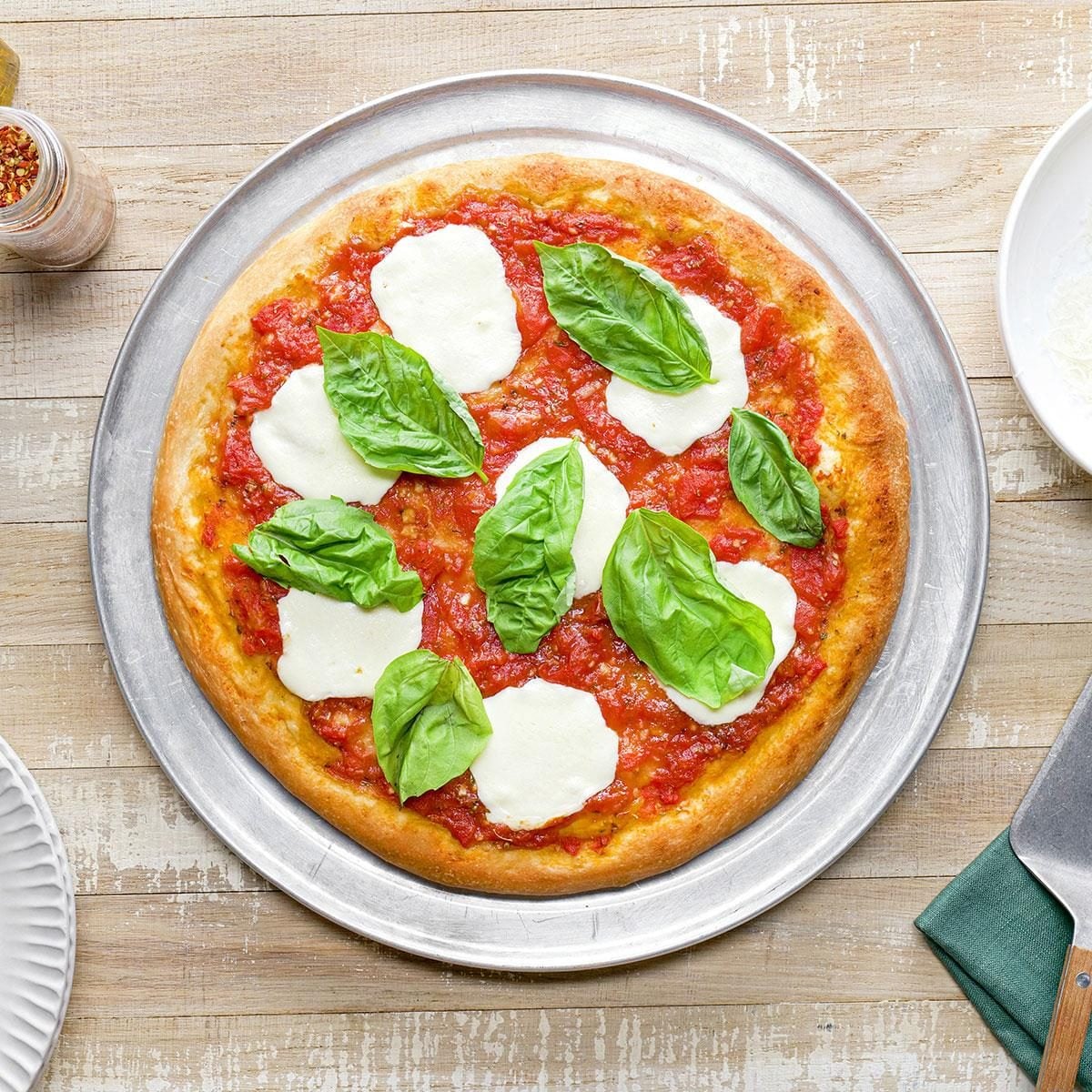margherita pizza exps tohvp24 275515 mf 02 28 1